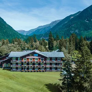 Le Labrador *** Chamonix